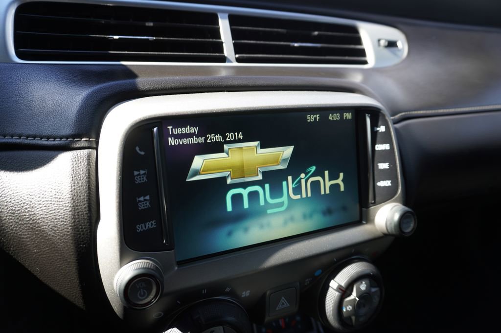 Used 2015 Chevrolet Camaro SS w/ RS Package image 16