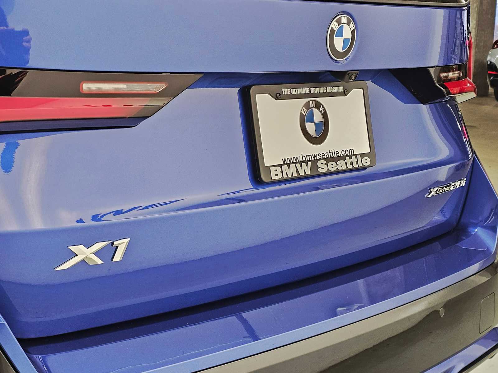 New 2026 BMW X1 xDrive28i AWD/4WD image 7