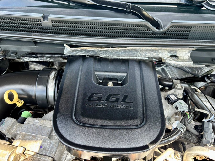 Used 2015 GMC Sierra 3500 Denali w/ Duramax Plus Package AWD/4WD image 35