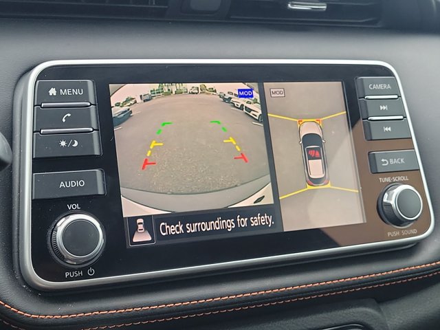 Used 2020 Nissan Kicks SR FWD image 22