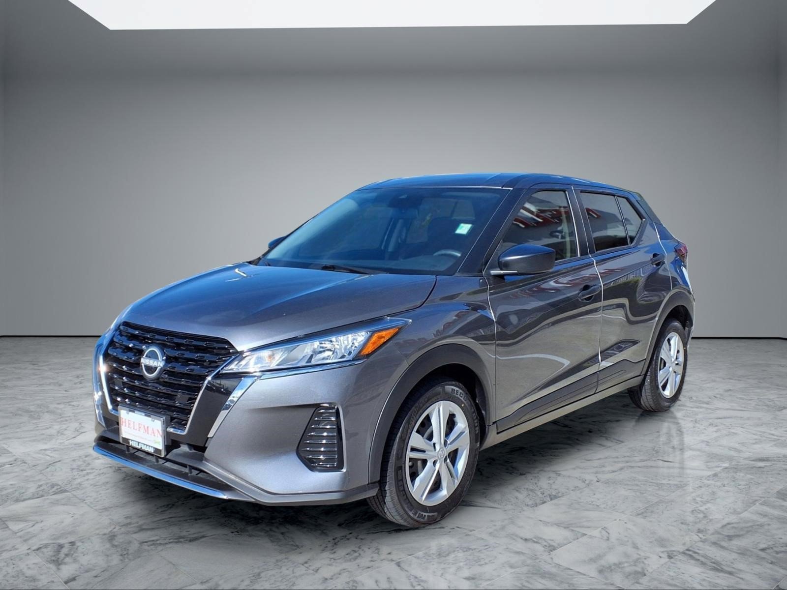 Used 2023 Nissan Kicks S FWD image 3