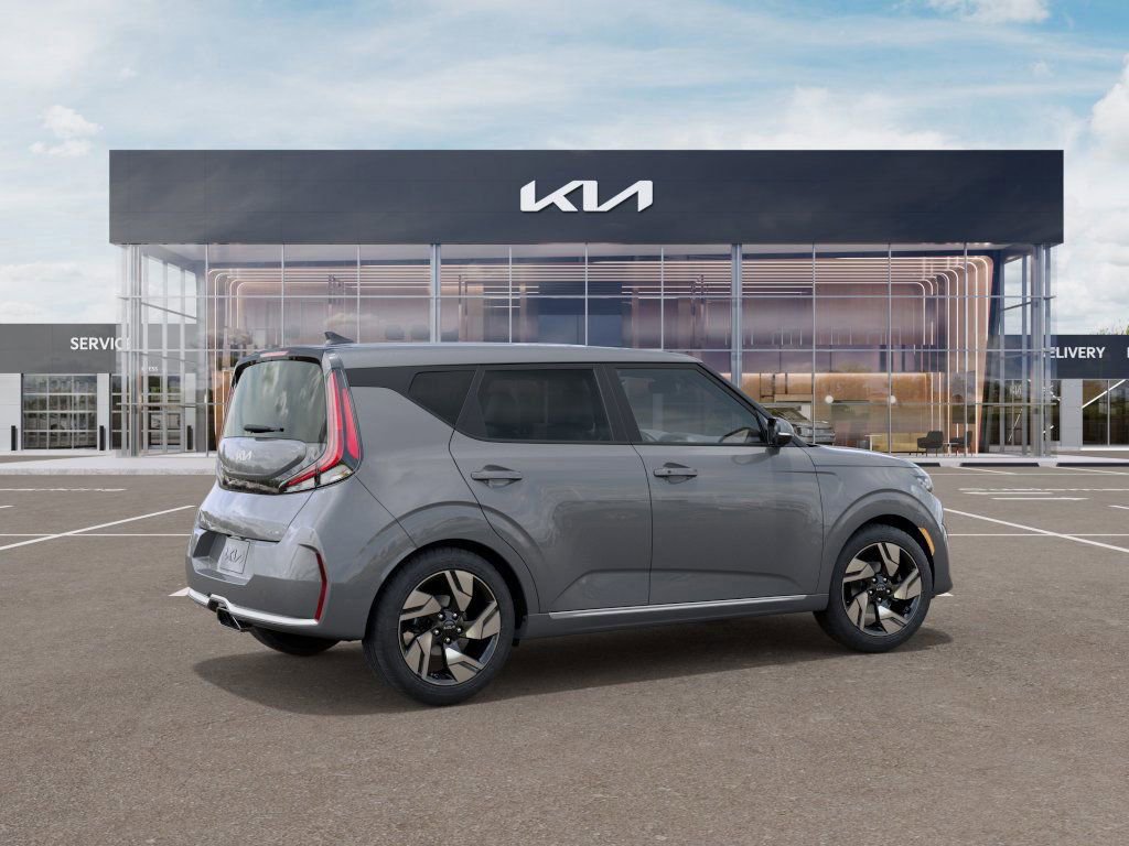 Certified 2025 Kia Soul GT-Line image 6