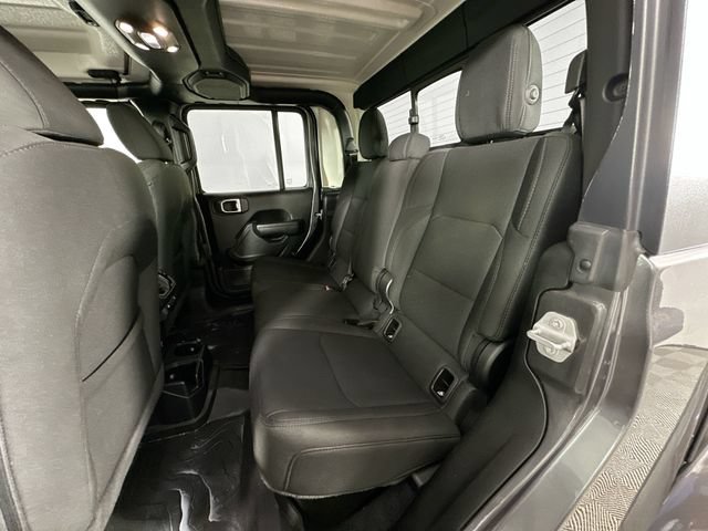 Used 2022 Jeep Gladiator Sport AWD/4WD image 26
