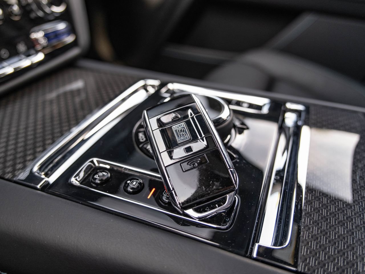 Certified 2022 Rolls-Royce Ghost Black Badge image 40