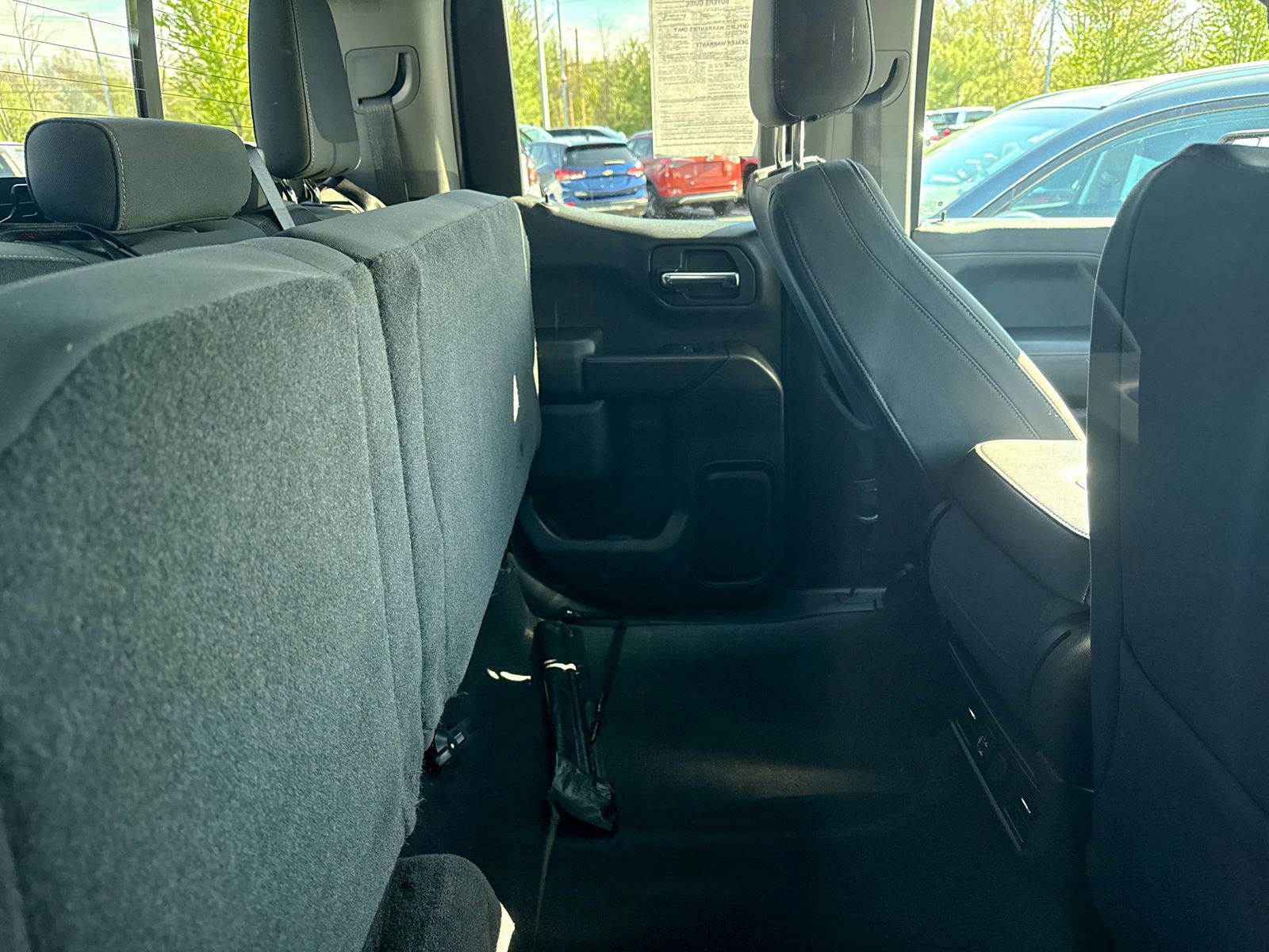 Used 2019 Chevrolet Silverado 1500 LT w/ All-Star Edition AWD/4WD image 7