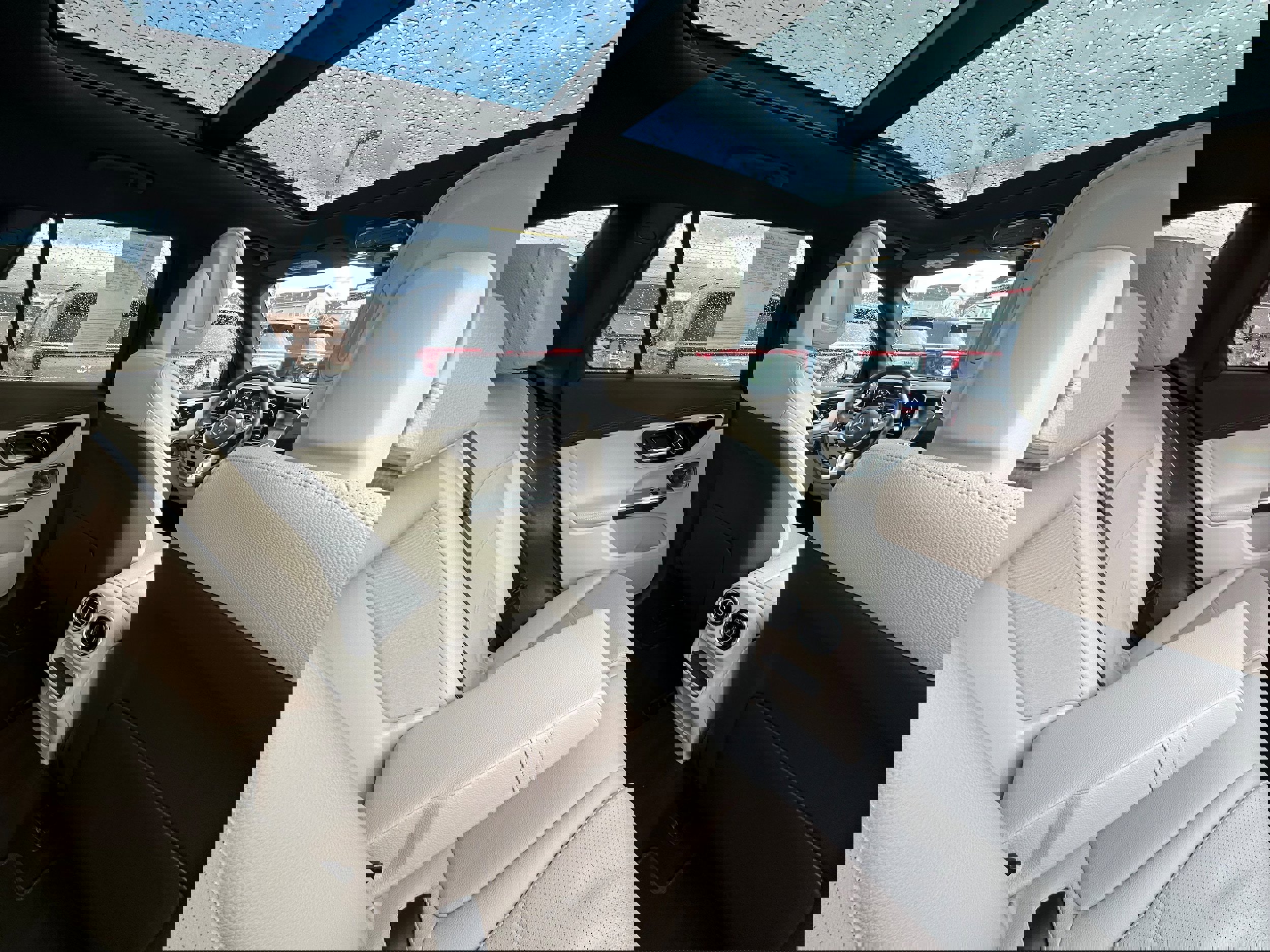 Used 2023 Mercedes-Benz GLC 300 4MATIC image 18