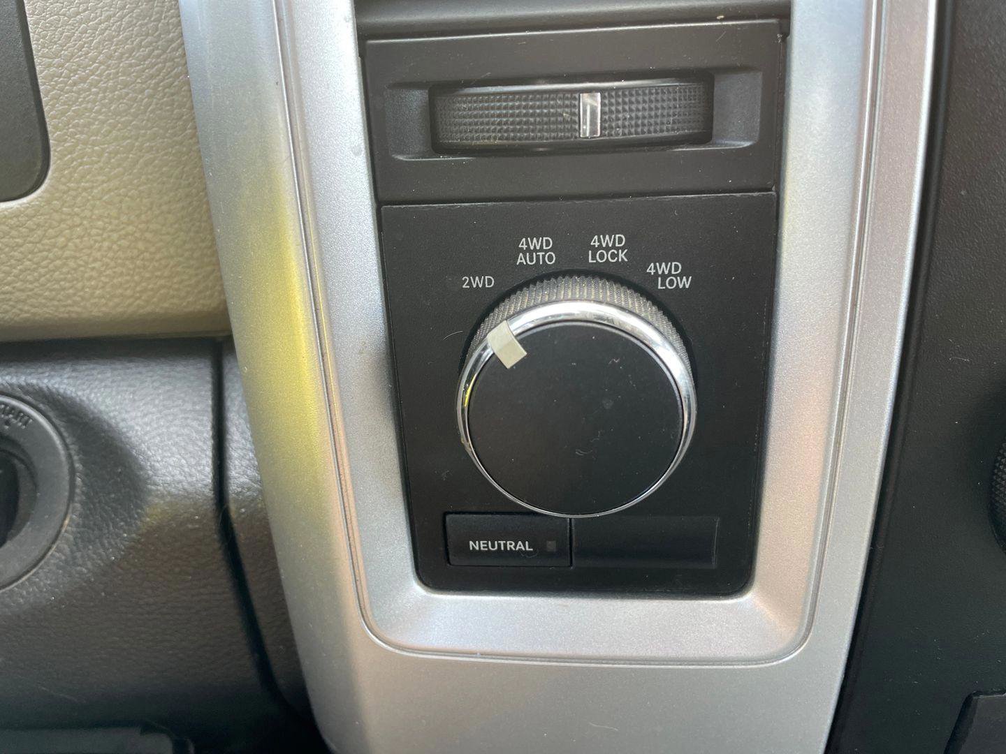 Used 2011 RAM 1500 Big Horn AWD/4WD image 16
