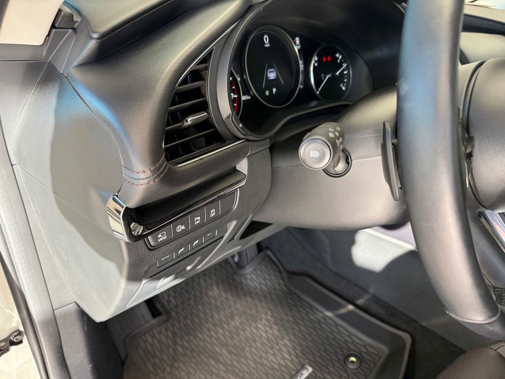New 2025 MAZDA MAZDA3 2.5 Turbo Sedan w/Premium Plus image 13