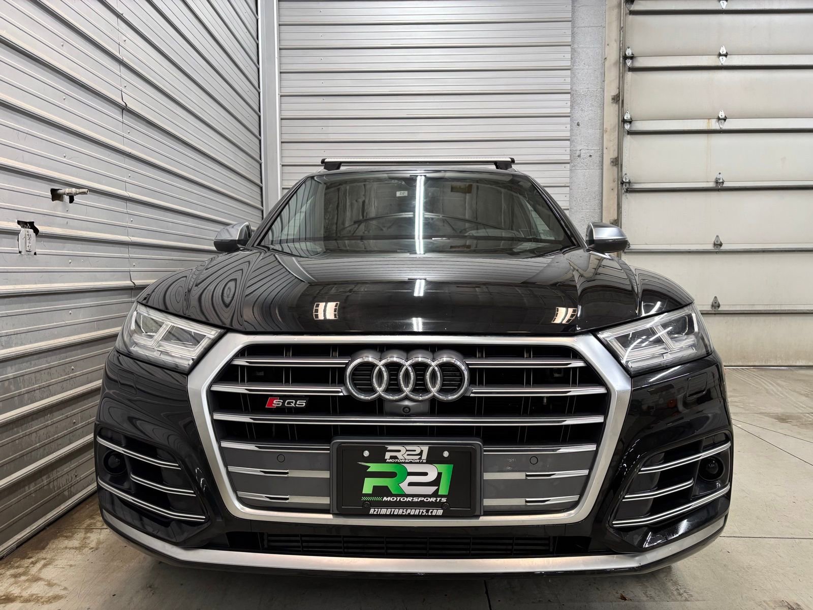 Used 2018 Audi SQ5 Prestige w/ Prestige Package image 2