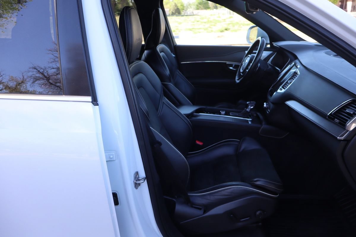 Used 2019 Volvo XC90 T6 R-Design w/ Advanced Package AWD/4WD image 24