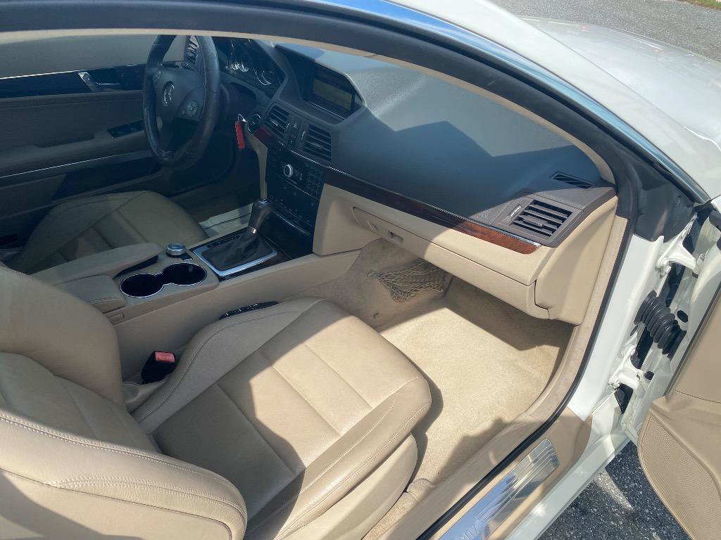 Used 2010 Mercedes-Benz E 350 Coupe image 22