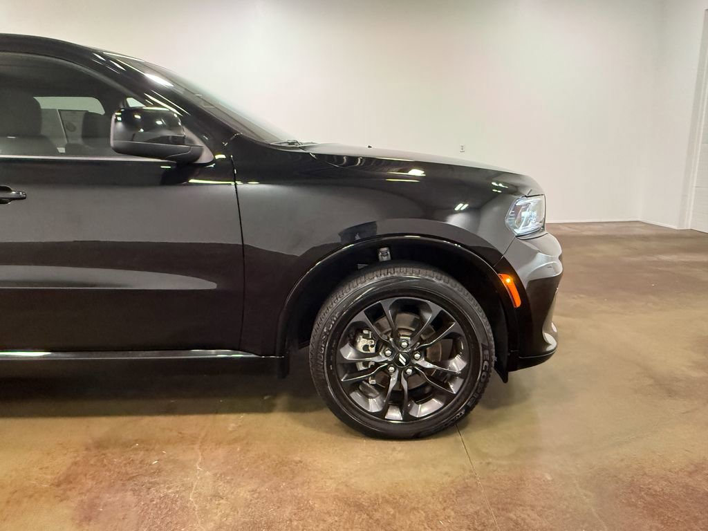 Used 2025 Dodge Durango GT image 31