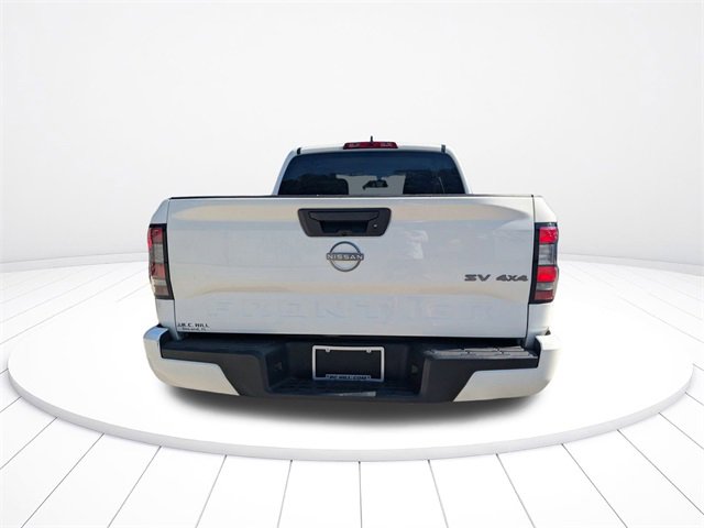 Used 2023 Nissan Frontier SV image 5