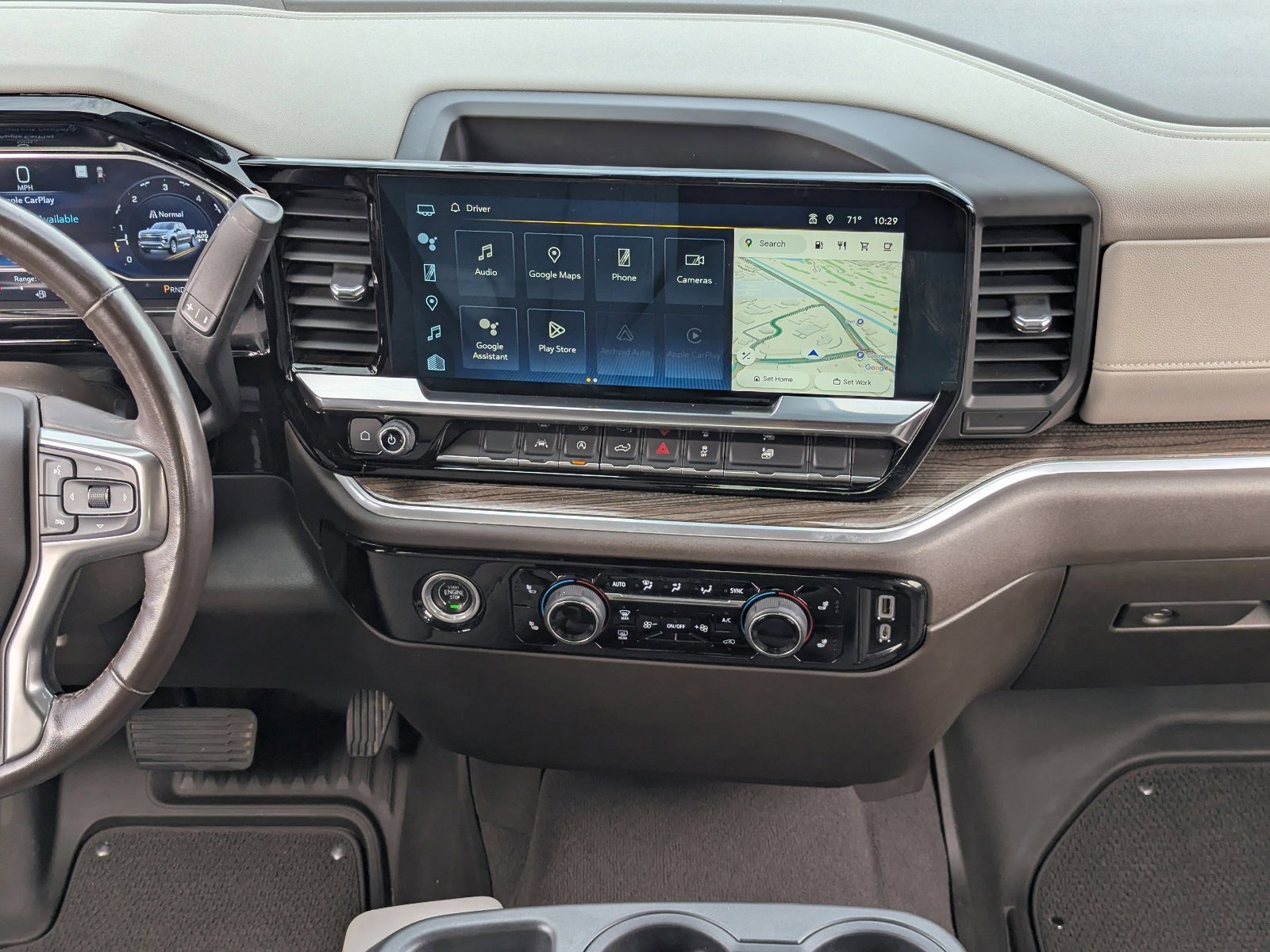 Used 2023 Chevrolet Silverado 1500 RST w/ Protection Package image 17