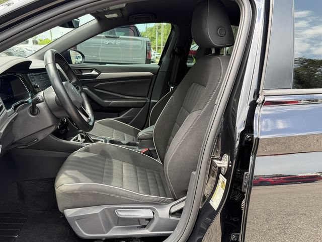 Certified 2024 Volkswagen Jetta Sport FWD image 12