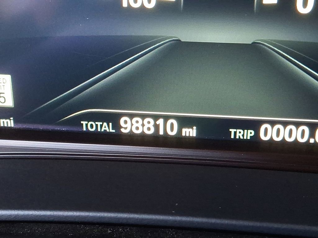 Used 2019 BMW 530i xDrive image 16