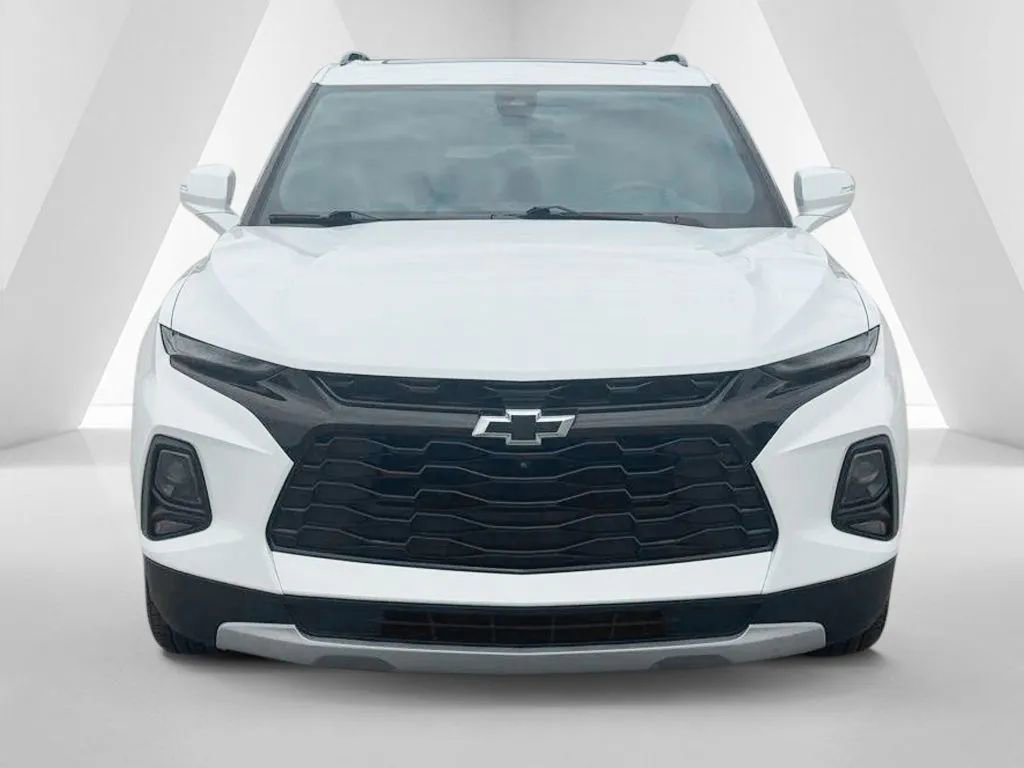 Used 2022 Chevrolet Blazer LT w/ Sound & Technology Package AWD/4WD image 2