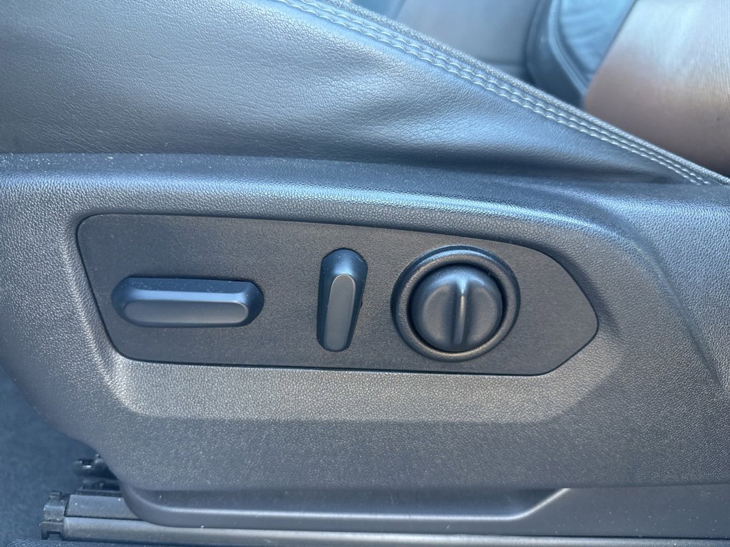 Used 2023 Chevrolet Silverado 3500 High Country image 20