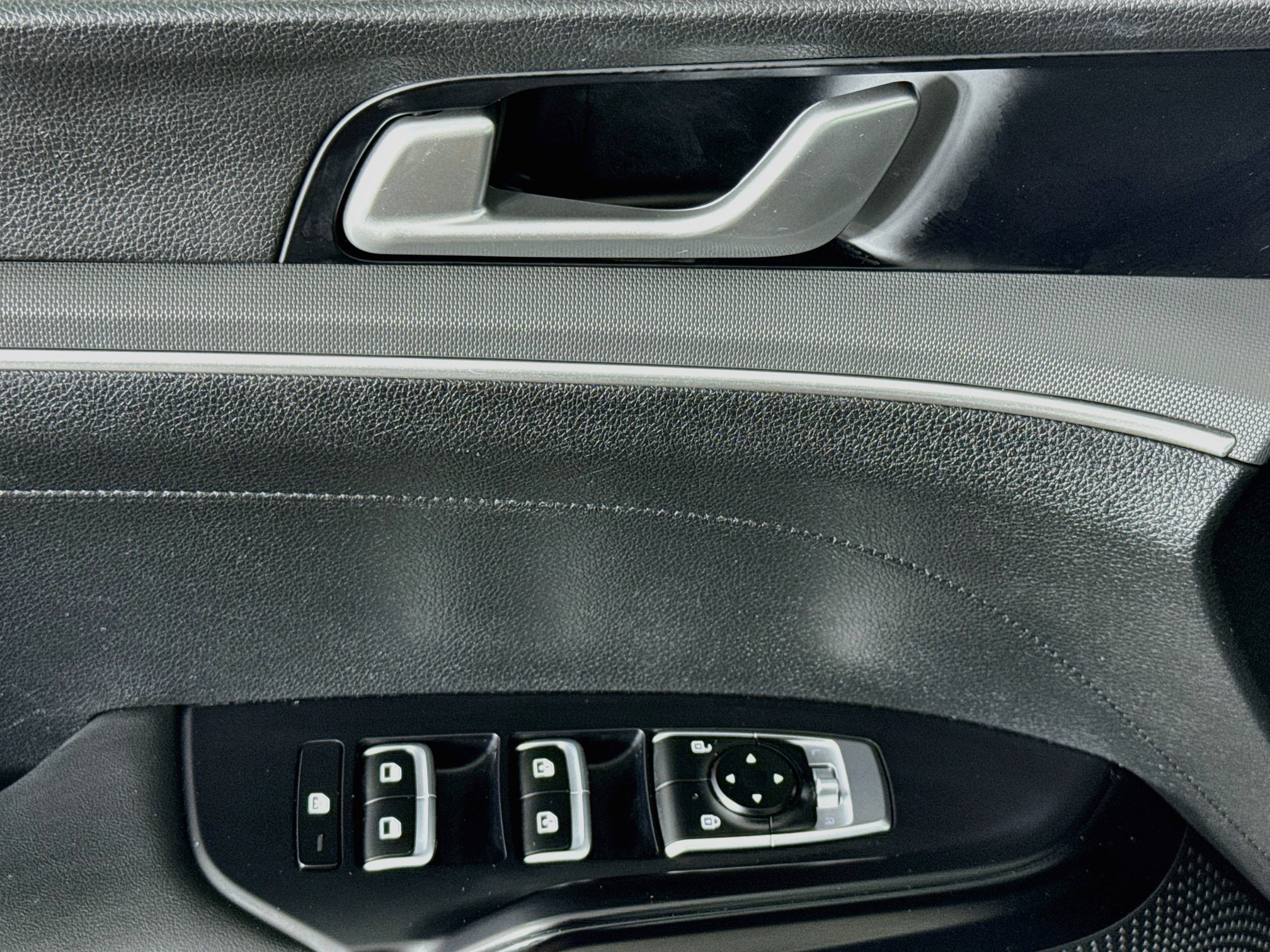 Used 2022 Kia K5 GT-Line FWD image 22