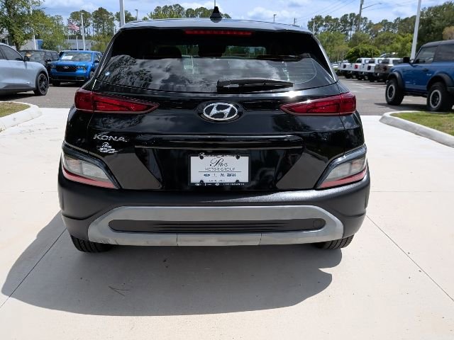 Used 2022 Hyundai Kona SE FWD image 13