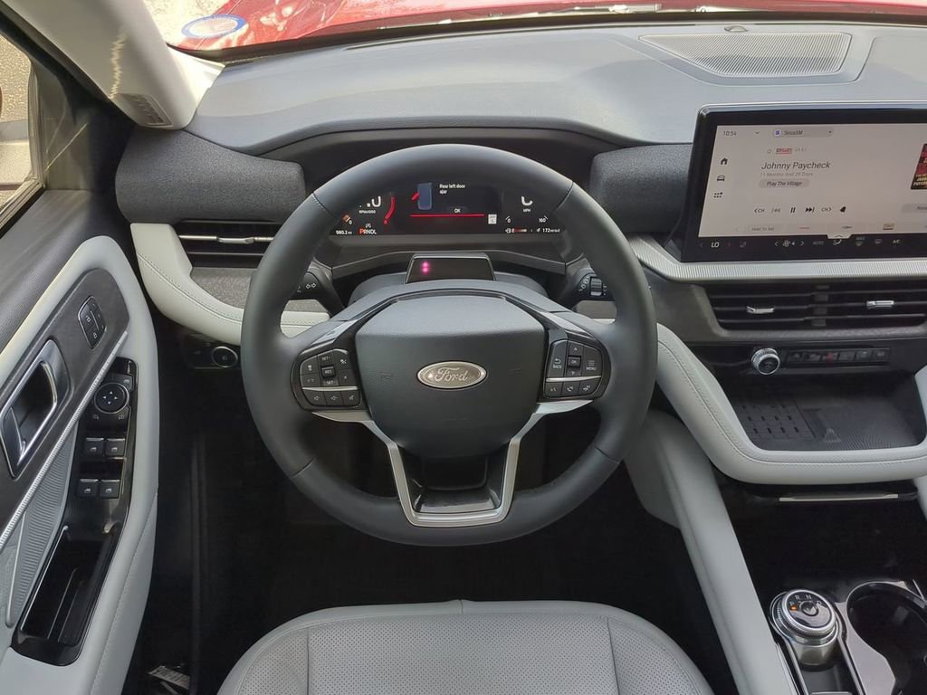Used 2025 Ford Explorer Platinum w/ Ultimate Package image 16