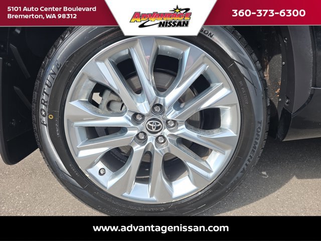 Used 2020 Toyota Highlander Limited AWD/4WD image 37