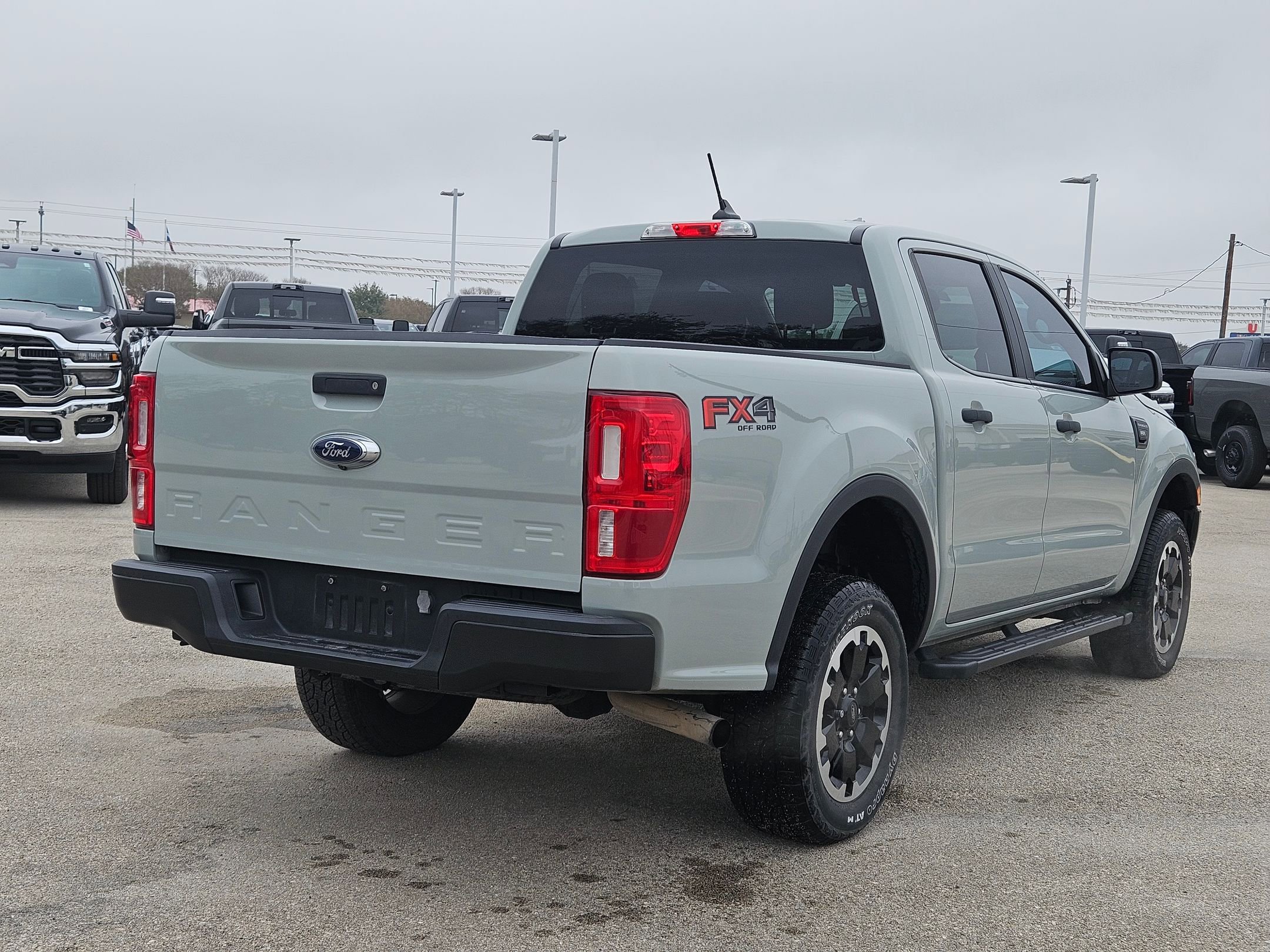 Used 2021 Ford Ranger XL w/ FX4 Off-Road Package image 3
