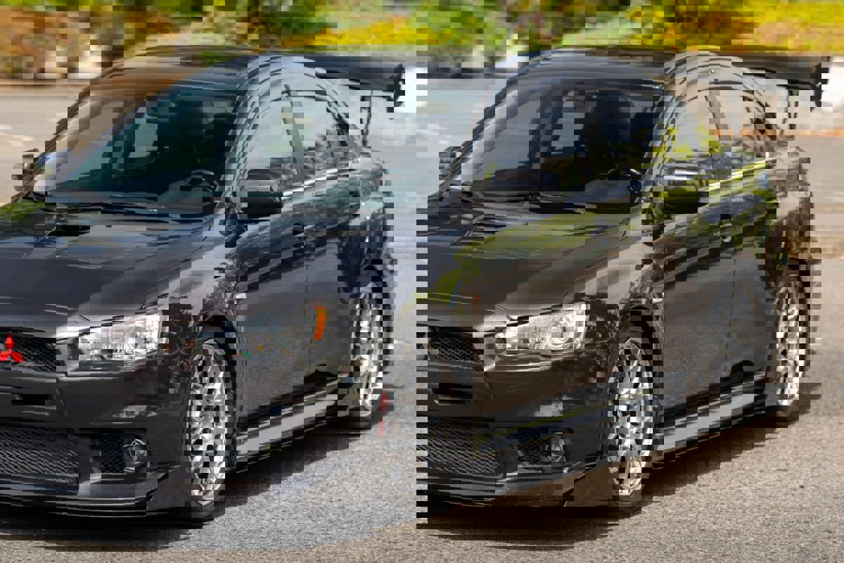 Used 2013 Mitsubishi Lancer Evolution MR image 65