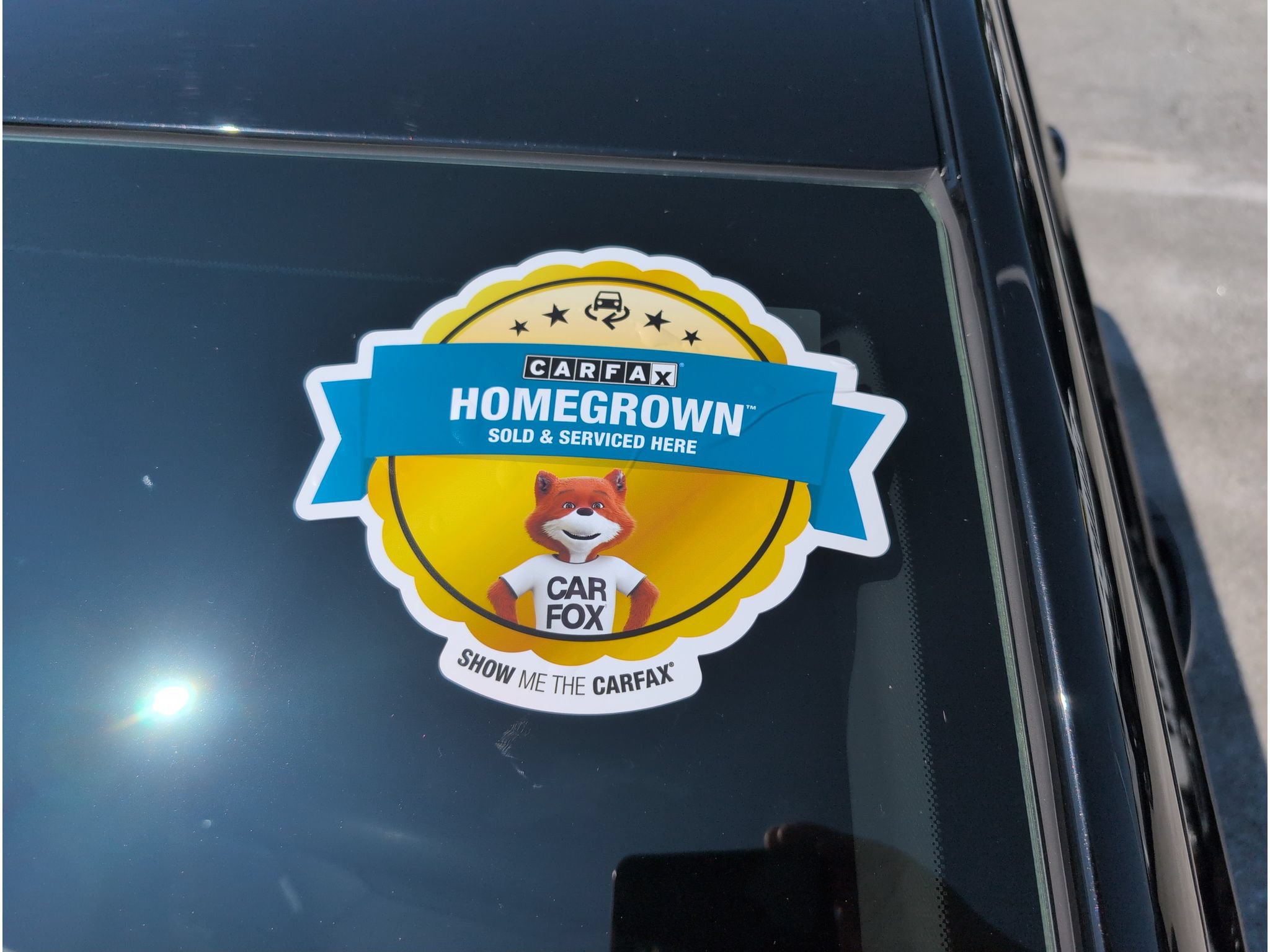 Used 2024 GMC Terrain SLE w/ Driver Convenience Package FWD image 13