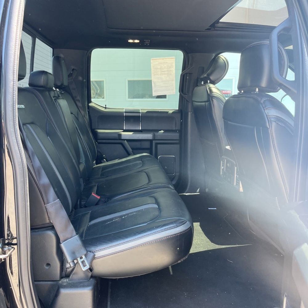 Used 2018 Ford F150 Platinum w/ Equipment Group 701A Luxury AWD/4WD image 14