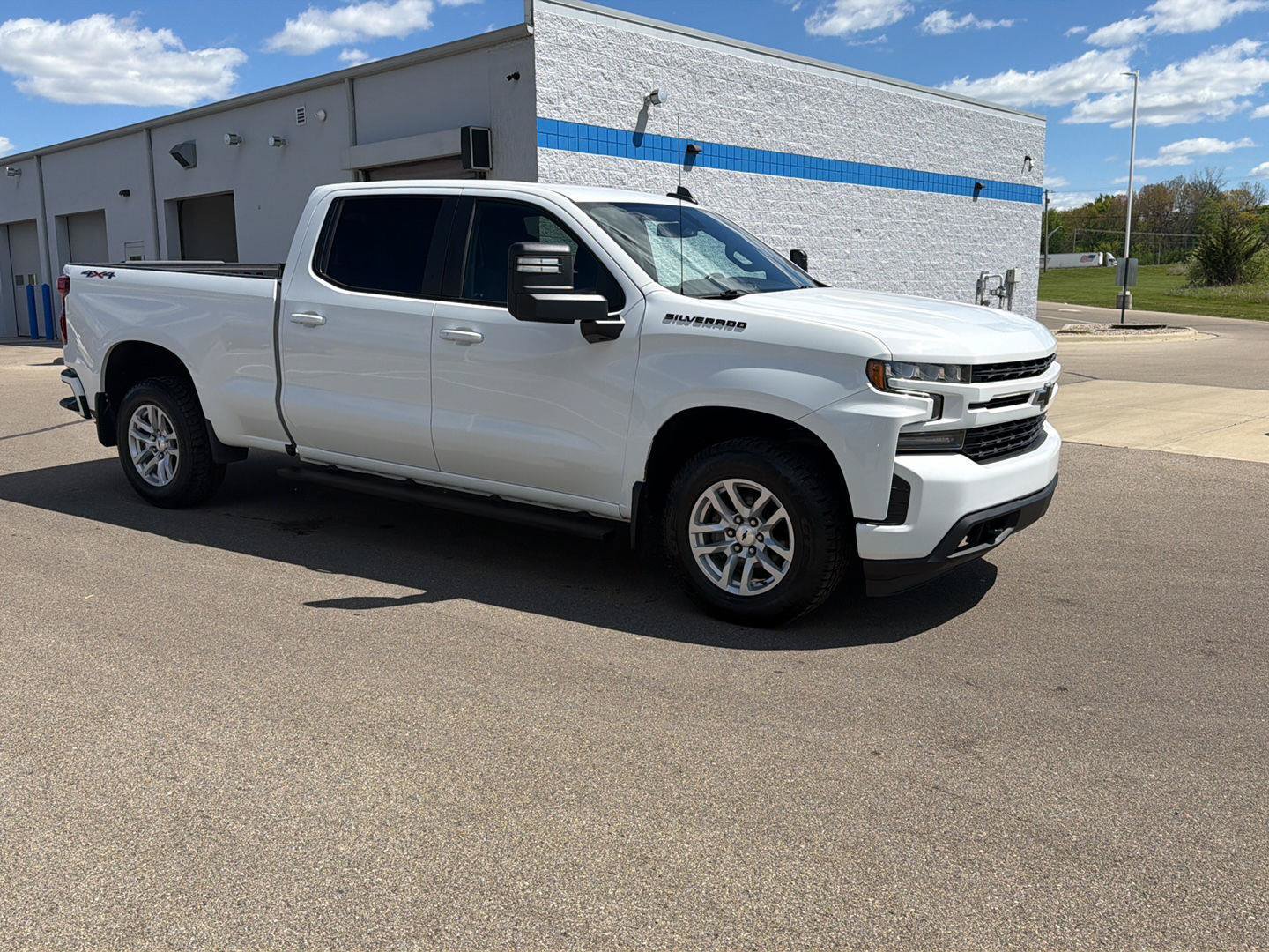 Used 2022 Chevrolet Silverado 1500 RST w/ Bed Protection Package AWD/4WD image 7