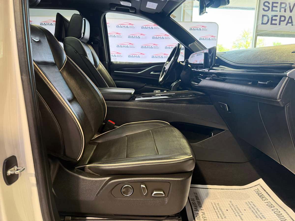 Used 2021 Cadillac Escalade Sport w/ Driver Assist Tech Package AWD/4WD image 64