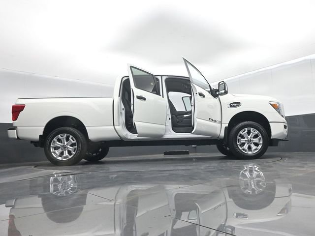 Used 2024 Nissan Titan SV w/ SV Convenience Package image 78