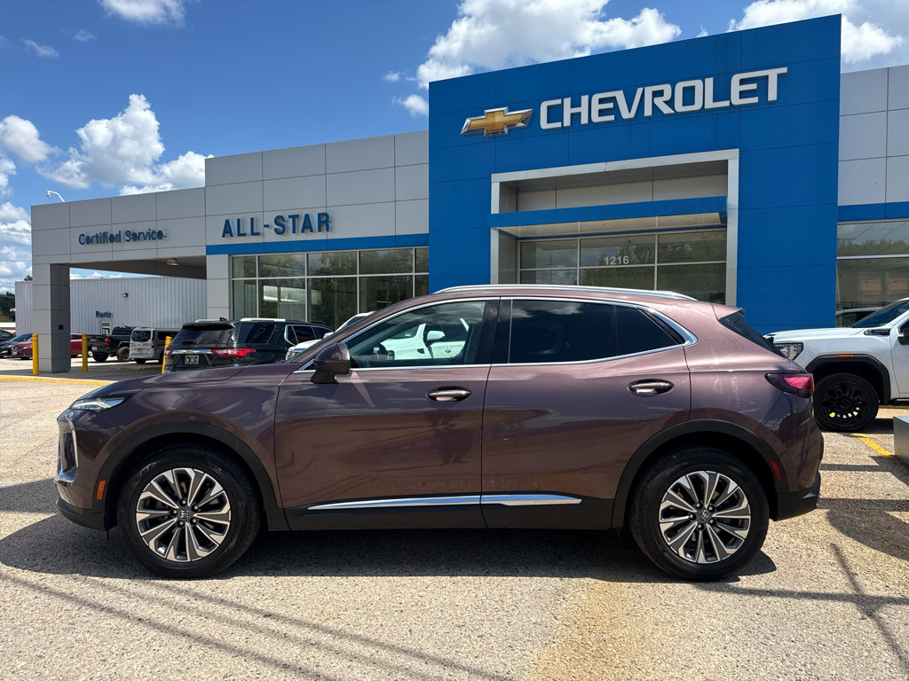 Used 2024 Buick Envision Preferred AWD/4WD image 3
