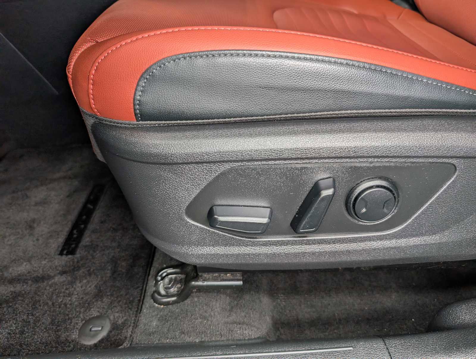 Certified 2023 Kia Sportage SX AWD/4WD image 40