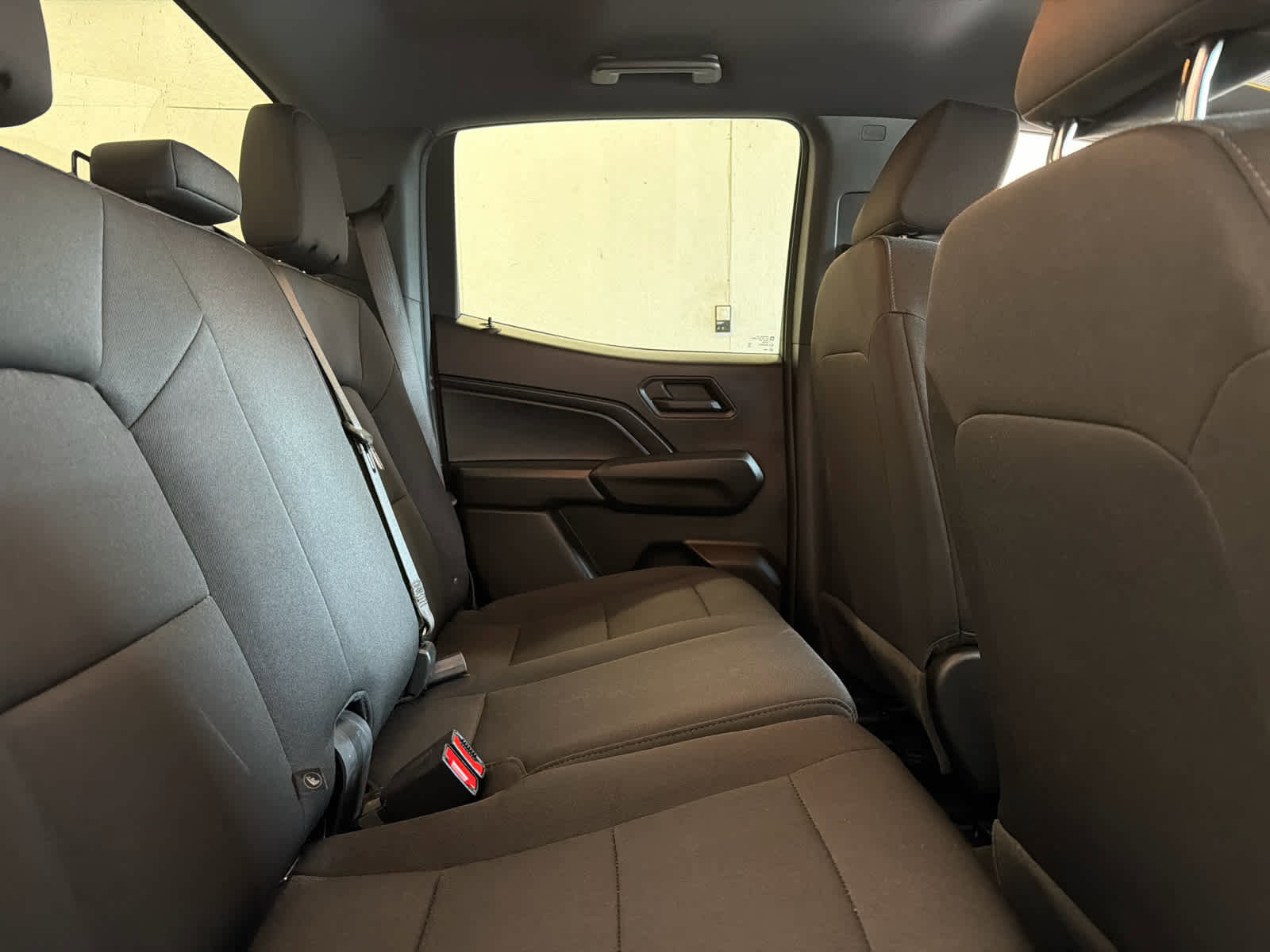 Used 2024 Chevrolet Colorado W/T image 28