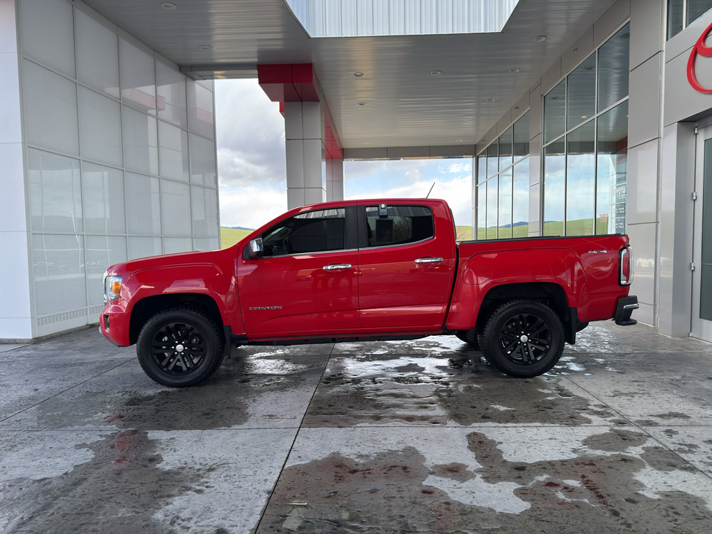 Used 2017 GMC Canyon SLT w/ Driver Alert Package image 5