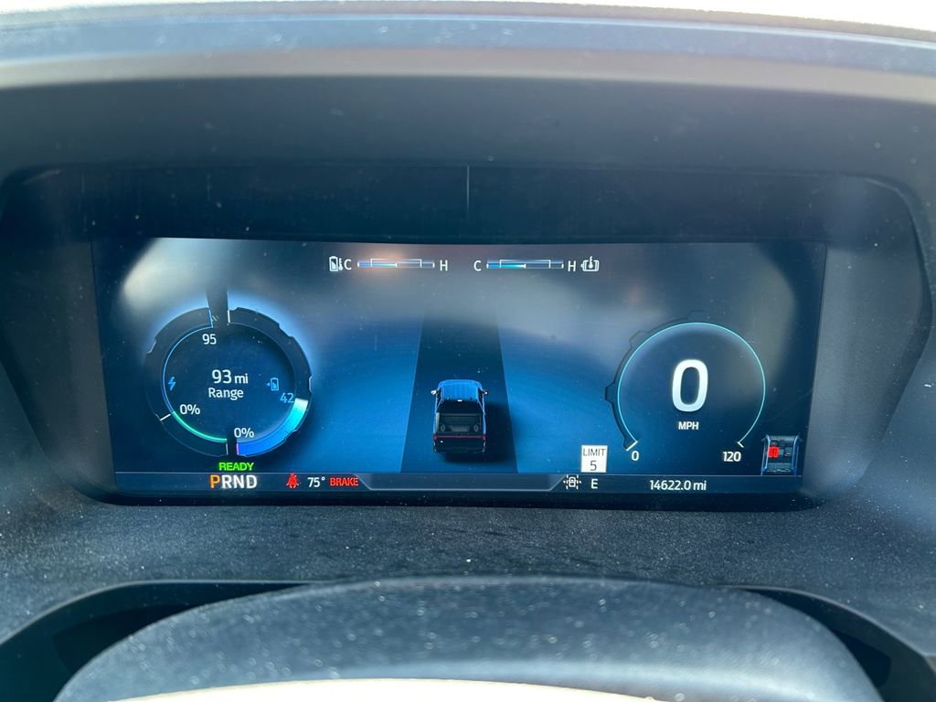 Used 2025 Ford F150 Lightning Platinum AWD/4WD image 20