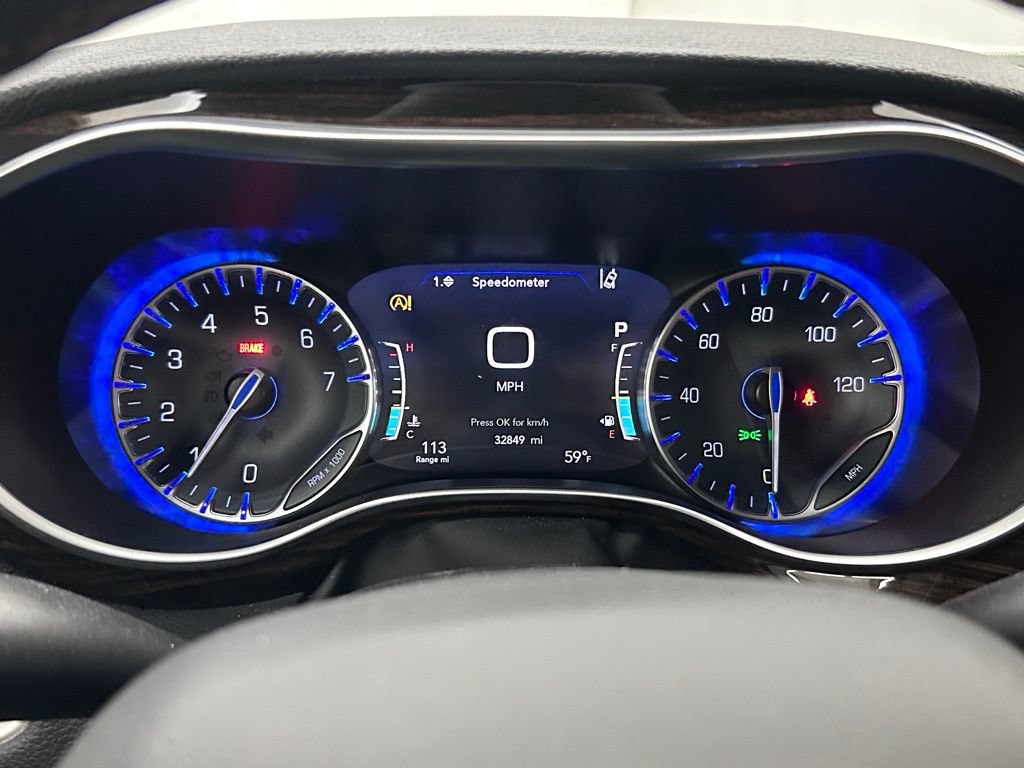 Certified 2022 Chrysler Pacifica Pinnacle AWD/4WD image 22
