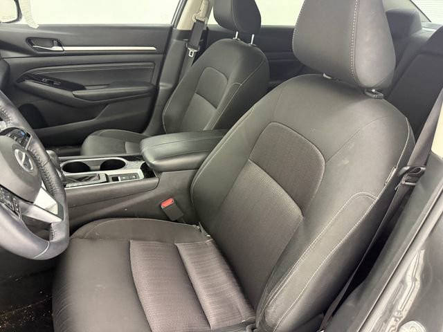 Used 2021 Nissan Altima 2.5 SV w/ SV Premium Package FWD image 7