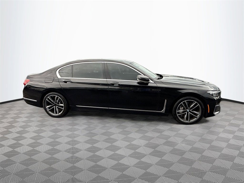 Used 2022 BMW 750i xDrive w/ Executive Package image 5