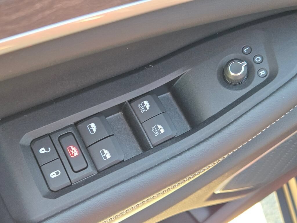 Certified 2022 Jeep Grand Cherokee Limited 4xe AWD/4WD image 21