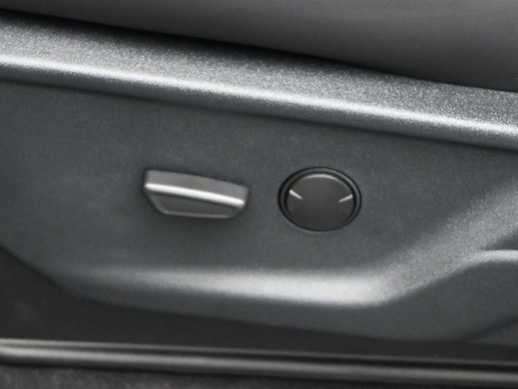 New 2026 Ford F150 XL w/ Equipment Group 103A High image 9