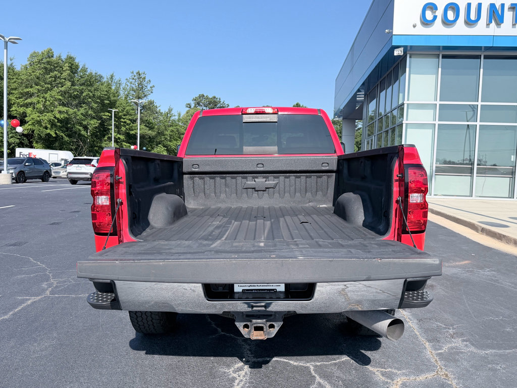 Used 2018 Chevrolet Silverado 2500 LTZ AWD/4WD image 9