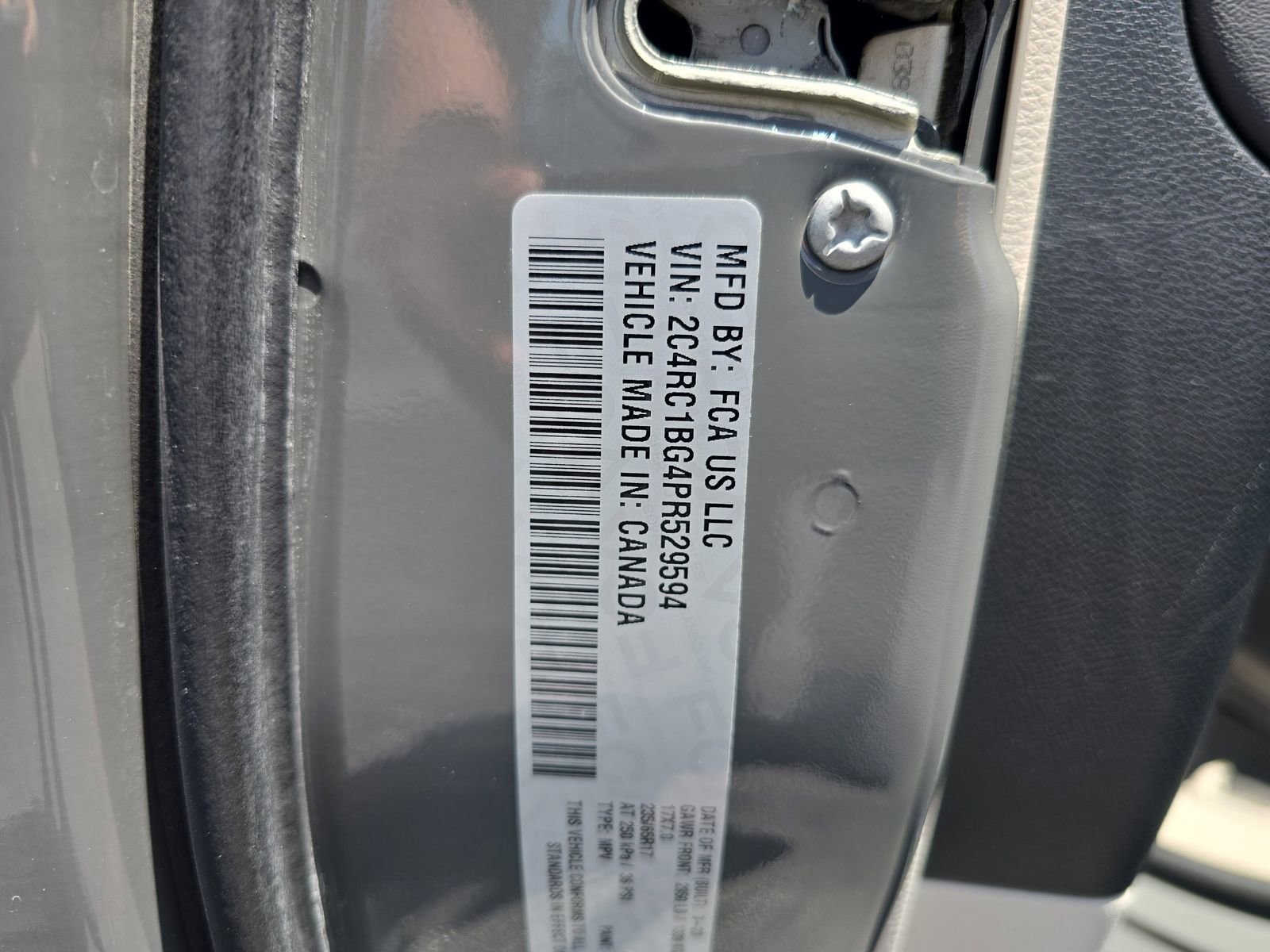 Used 2023 Chrysler Pacifica Touring-L FWD image 29