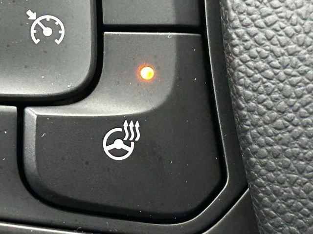 Used 2023 Buick Envision Essence w/ Sport Touring Package image 7