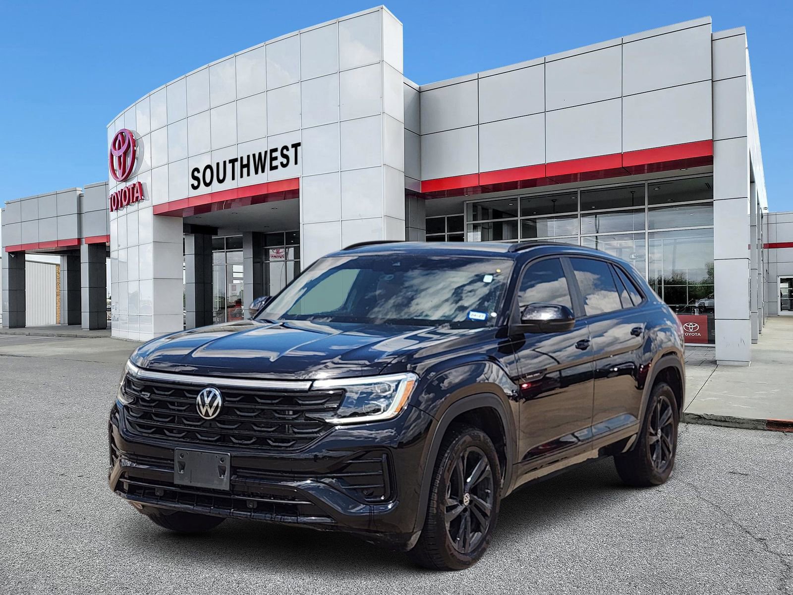 Used 2025 Volkswagen Atlas Cross Sport SEL R-Line AWD/4WD video 2