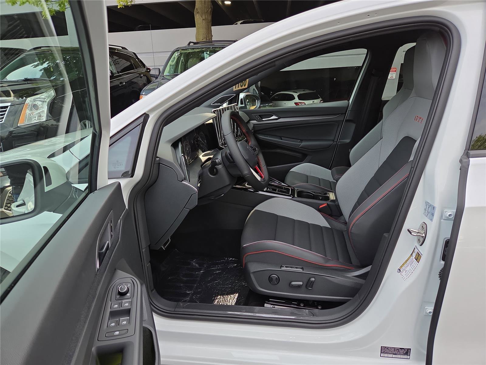 New 2025 Volkswagen GTI SE image 14