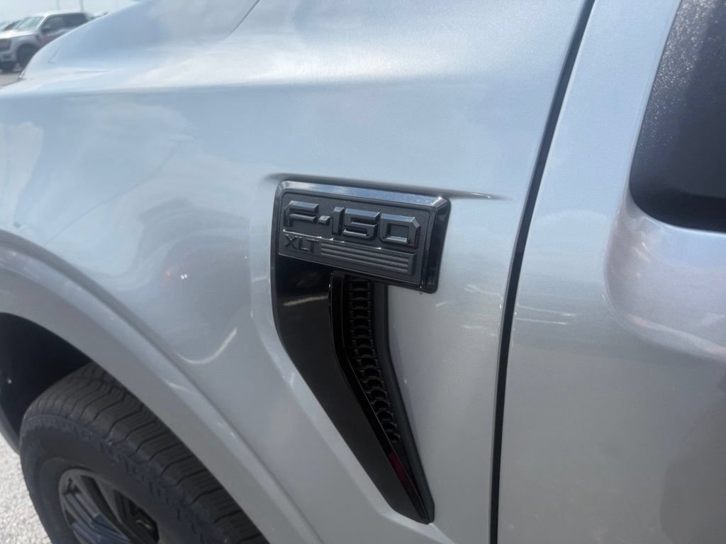 New 2026 Ford F150 XLT w/ Equipment Group 302A MID AWD/4WD image 11