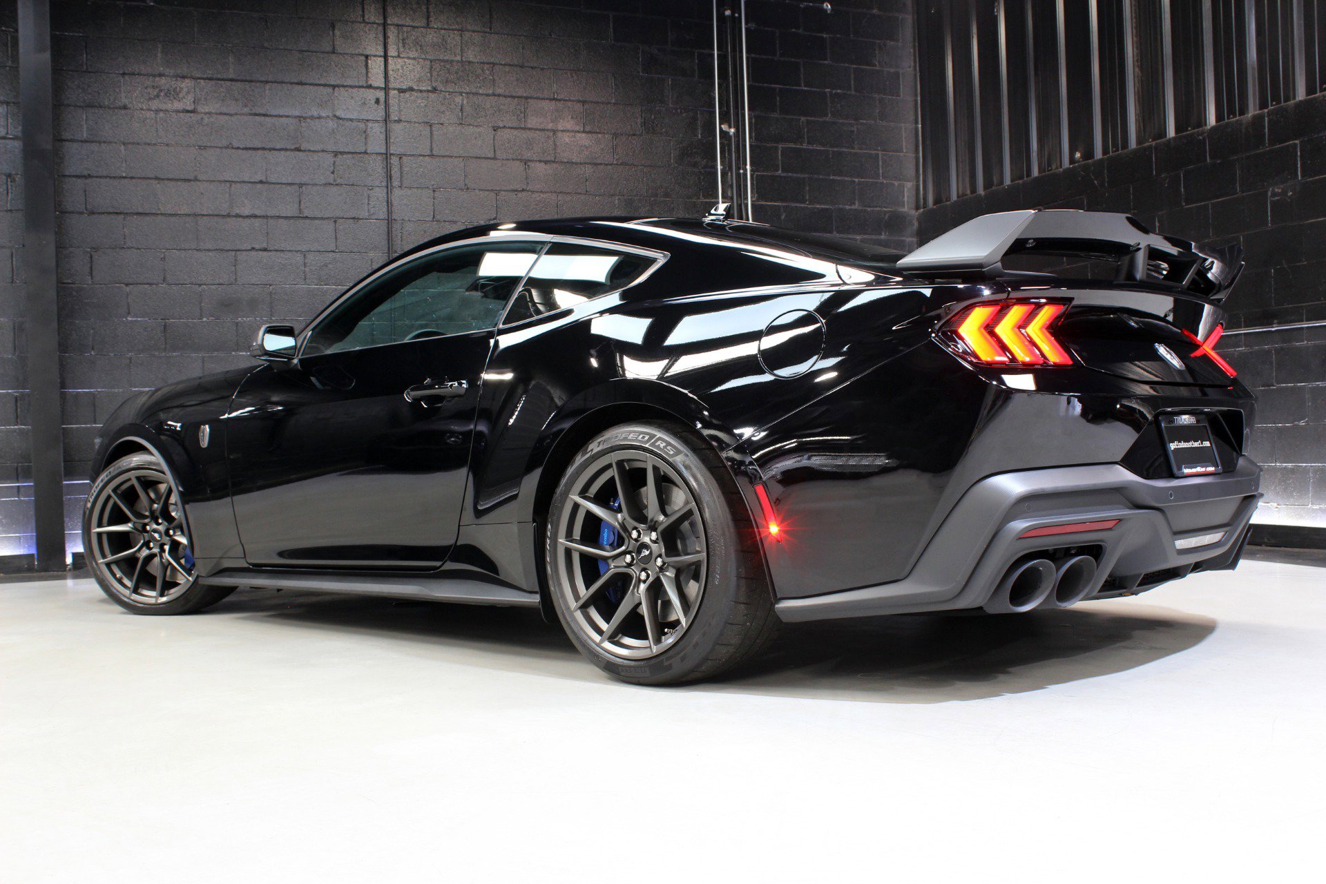 Used 2024 Ford Mustang Dark Horse w/ Dark Horse Handlin Package image 11